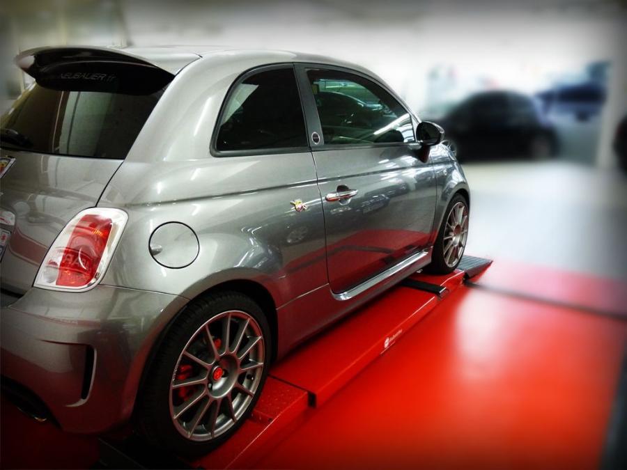 Детали экстерьера Abarth 500 Speedgrey Edition by Neubauer 2009 года  (фото 9 из 14)